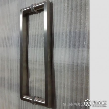 【柏圖工藝】直銷(xiāo)桑拿淋浴房門(mén)拉手L形不銹鋼浴室蒸汽玻璃門(mén)拉手木門(mén)把手豪華KTV門(mén)拉手