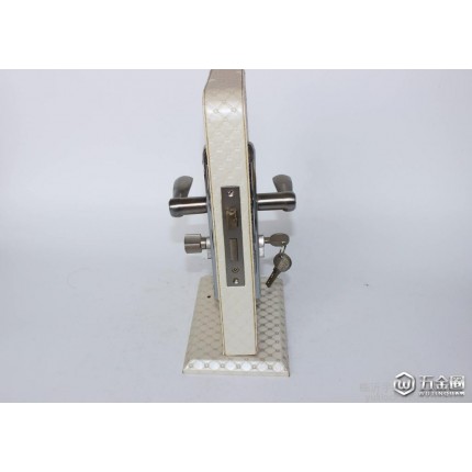 546-135 藝術(shù)創(chuàng)意獨(dú)特造型58鎖體軸承執(zhí)手金色室內(nèi)門鎖 2014年新款流行款