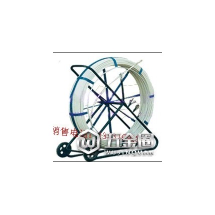 A級穿管器：玻璃鋼桿原材料采用德國進(jìn)口材料，運(yùn)用德國工藝通過進(jìn)口設(shè)備制作而成。其他五金