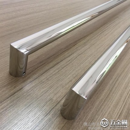 多格直銷(xiāo)不銹鋼間砂拉手玻璃門(mén)把手圓管鏡面大拉手淋浴房拉手簡(jiǎn)約拉手豪華拉手五金拉手廠家