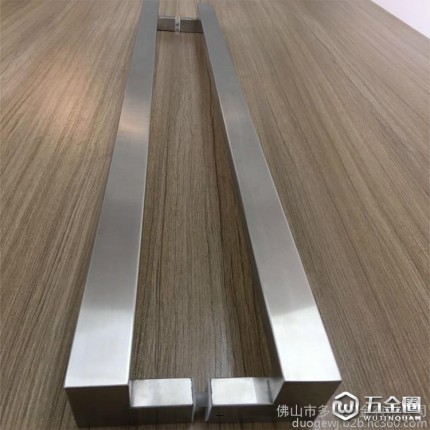 廠家來(lái)圖定做不銹鋼拉手玻璃門(mén)把手方管砂光拉手酒店扶手別墅大拉手家具拉手