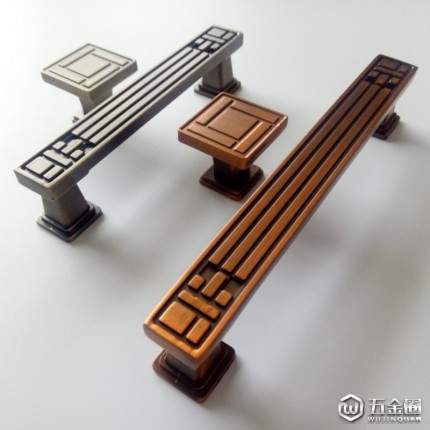 日達(dá) 鋁合金拉手北歐現(xiàn)代簡(jiǎn)約 衣柜櫥柜拉手拉絲 暗衣柜門(mén)把手