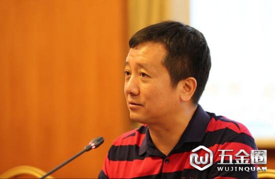 商務(wù)部國際貿(mào)易經(jīng)濟合作研究院研究員 梅新育。（夏賓/攝）