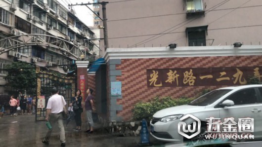 事發(fā)小區(qū)。新民網 圖