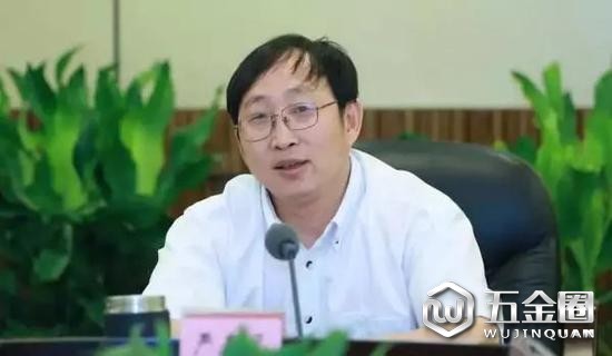 嚴(yán)春風(fēng)。微信公號(hào)“廉政瞭望” 圖