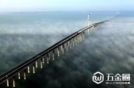 青島膠州灣大橋（資料照片）。新華社發(fā)