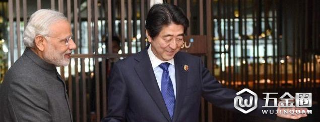 ▲資料圖片:日本首相安倍晉三與印度總理莫迪(印度報(bào)業(yè)托拉斯)