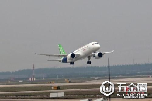 資料圖：飛機(jī)。張亨偉 攝