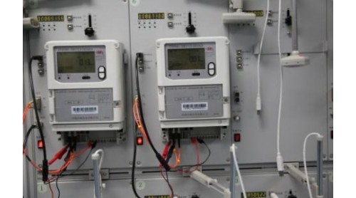 還敢改裝電表逃電費(fèi)？燒烤店改裝電表少繳電費(fèi)近28萬元被批捕