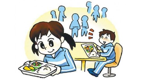 類似“兒童專用”商品招搖過市 監(jiān)管部門還在等什么？