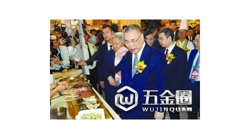 澳門美食節(jié)響頭炮特首撐場(chǎng)