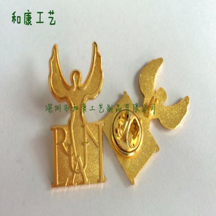 廠家大量生產(chǎn)金屬工藝品徽章 廣東哪里定做金屬沖壓徽章沙底徽章