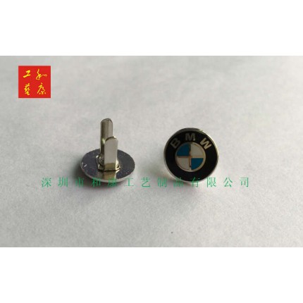 深圳哪里有制作標牌的小型寶馬標牌 箱包標牌 金屬字母logo