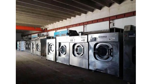 滄州二手大型工業(yè)洗衣機(jī)300公斤臥式水洗機(jī)