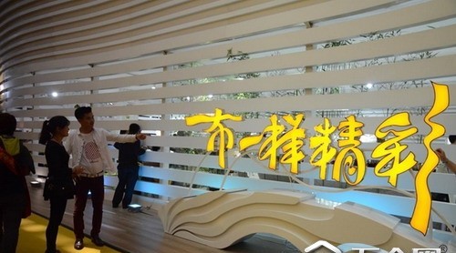 大獎(jiǎng)光芒閃耀：布蘭卡沙發(fā)榮獲2015深圳家具展三項(xiàng)大獎(jiǎng)！