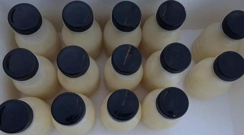 網(wǎng)售現(xiàn)擠奶，宣稱無添加，專家提醒：無異于“三無食品”不要盲目追求原生態(tài)