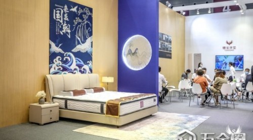 穗寶集團(tuán)強勢入駐深圳家具展，現(xiàn)場人氣火爆