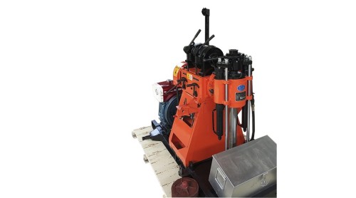 履帶式150型長沙煤礦鉆機 氣電聯(lián)動潛孔鉆機